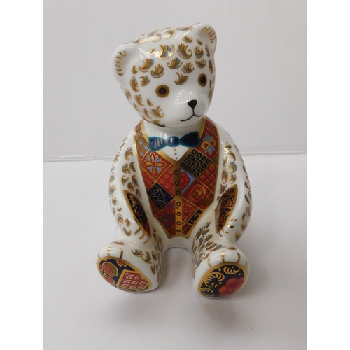 143 - Royal Crown Derby - Teddy with gold stopper/approx 5