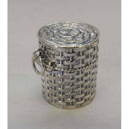 144 - Silver - thimble case