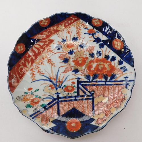 281 - Antique Japanese - Imari decorated charger/plate