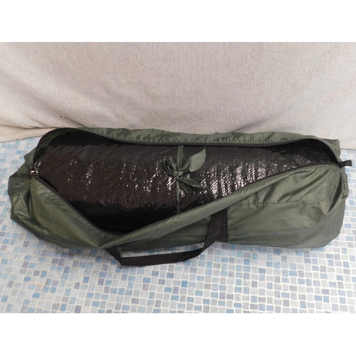 534 - Fishing shelter/bivvy - bagged up