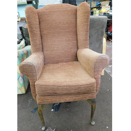 558a - Fireside chair