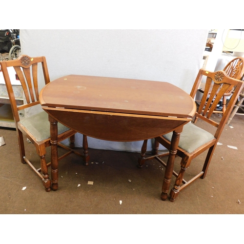 560 - Drop leaf table & 2 oak chairs