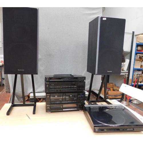 817 - Technics speakers sound system with speakers and stands