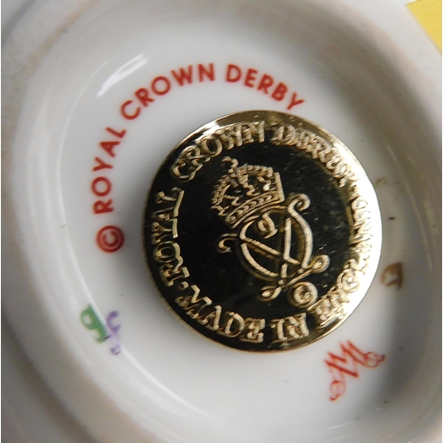 99 - Royal Crown Derby - quail with gold stopper