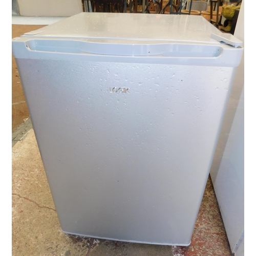 536A - Logik table top fridge w/o...