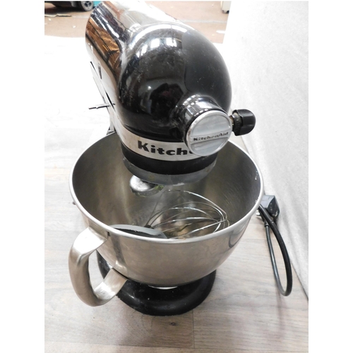 607 - Kitchen aid mixer and attachment