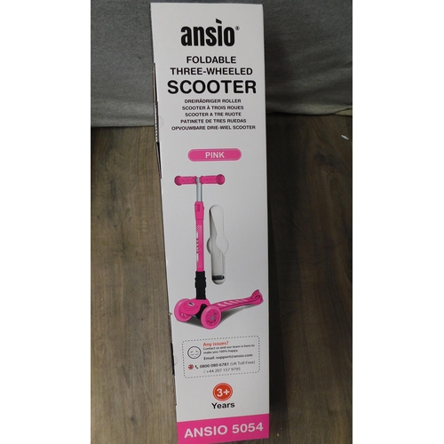 623 - Pink foldable 3 wheeled scooter - new in box