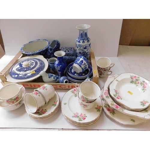 27 - Meakin & blue & white - mixed ceramics