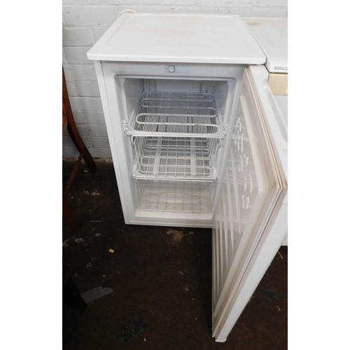 526A - Beko undercounter freezer w/o