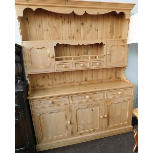 588 - Solid pine dresser (3 drawer, 3 cupboard) approx 60