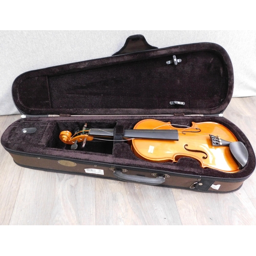 622 - Small Stentor half sized violin in case - as seen