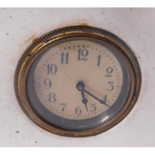 67 - Vintage - figural mantle clock