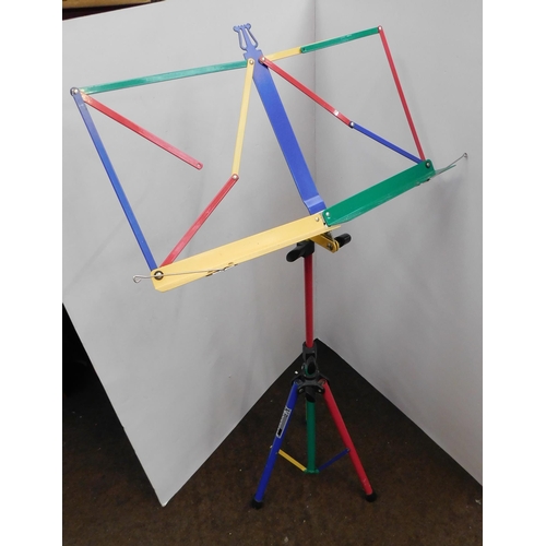 671 - Multi-coloured music stand