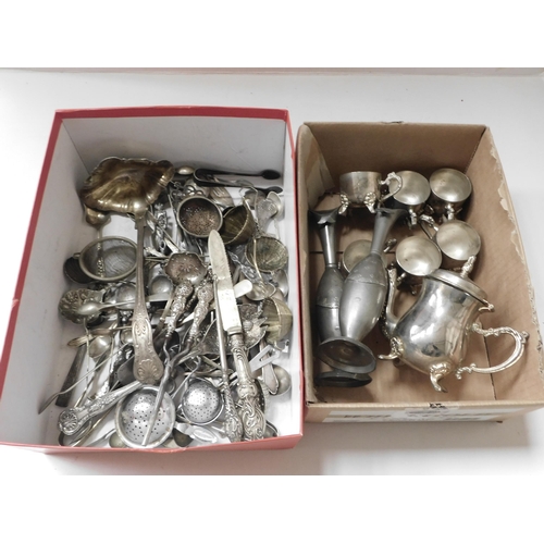 191 - Mixture of vintage and antique cutlery and silver plated items