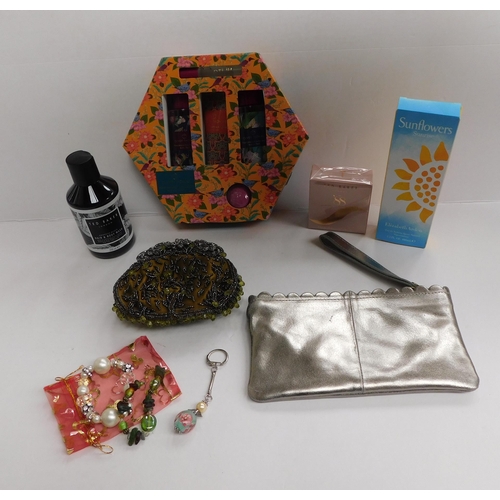 206 - Mixed selection of toiletries including Ted Baker perfume and costume jewellery