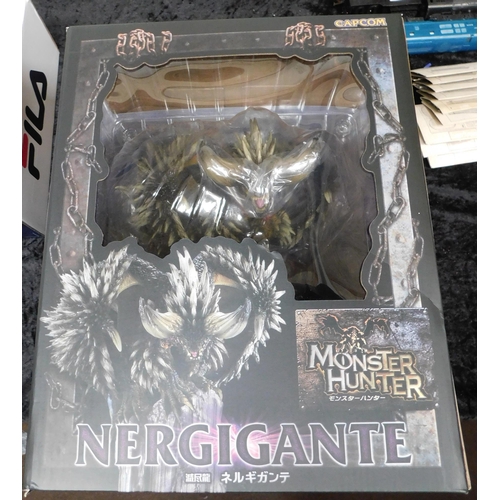 213 - Nergigante Monster Hunter (boxed as new)