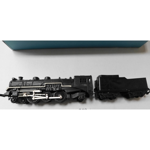 219 - Tri-ang OO gauge R54 Transcontinental Pacific 'Hiawatha' T R 2335 & tender