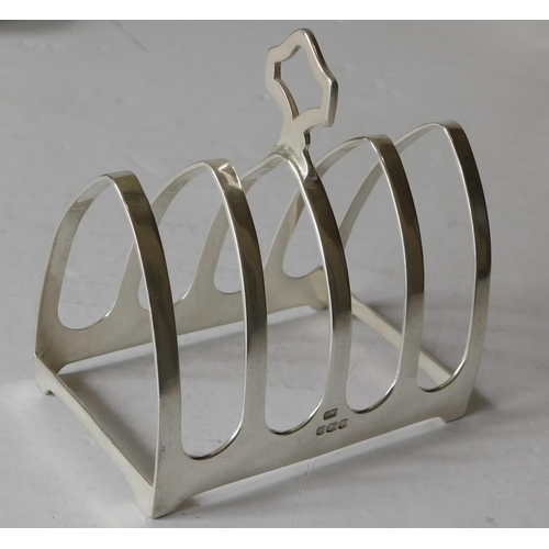 28 - Silver toast rack by Emile Viner. Hallmarked. Weight 46g