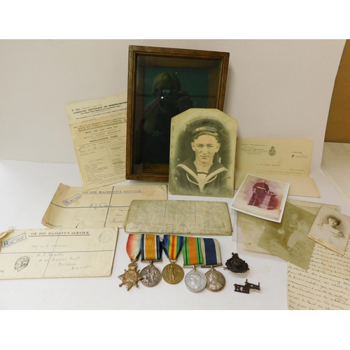 107 - WWI & WWII era medals - for PTE WS Osbourne of the Royal Marine Light Infantry (R.M.L.I) 8896 with p... 