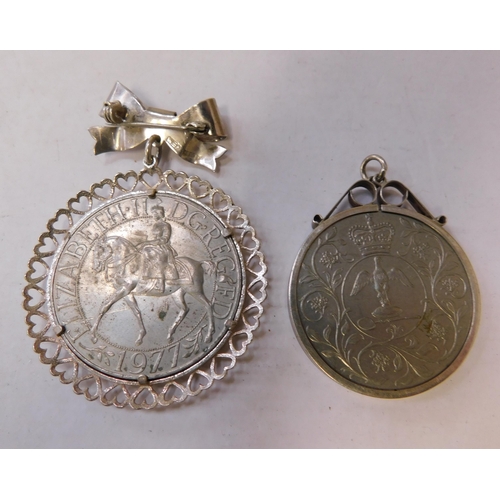 108 - Silver ribbon topped mount & silver scroll top mount - both set with 1977 dated Crown coins