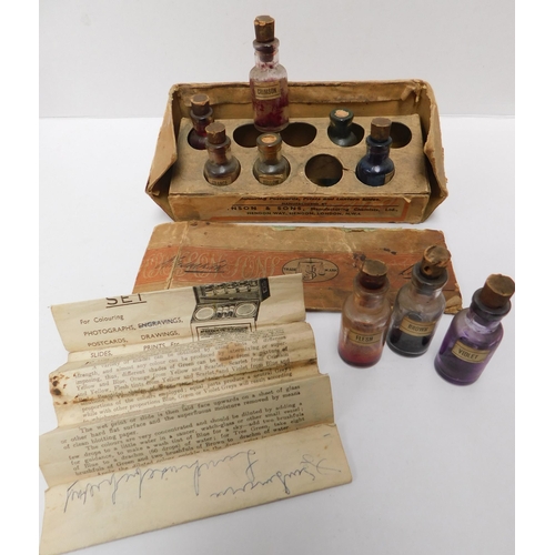 18 - Johnson & Son - photo tint bottles & fitted box