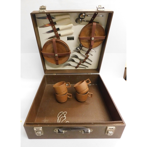 36 - Part - Vintage picnic set