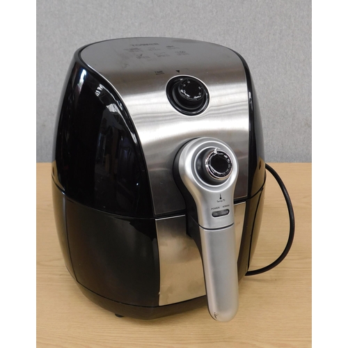 532 - Tower air fryer in W/O