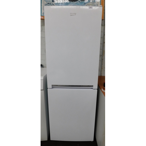 546 - Beko fridge freezer w/o