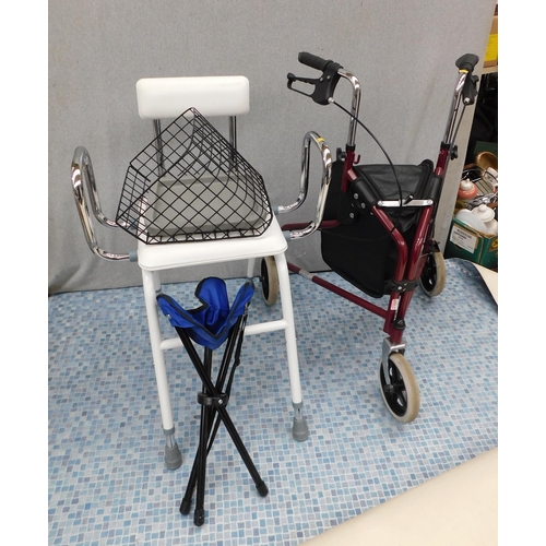 577A - Selection of walking/seat aids