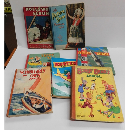 59 - Children's & vintage film annuals - including Hollywood & Picture show album