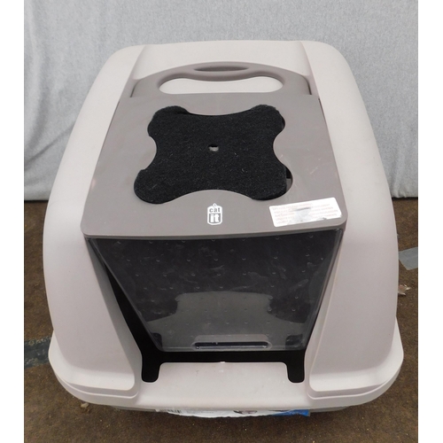 864 - Clean jumbo cat pan with hood