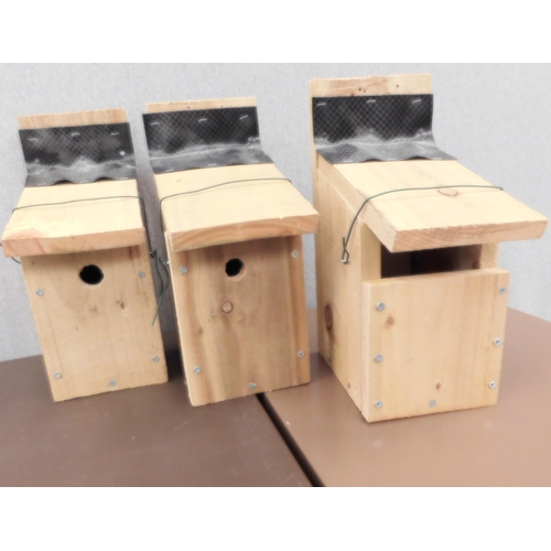 867 - 3x Handmade nesting boxes