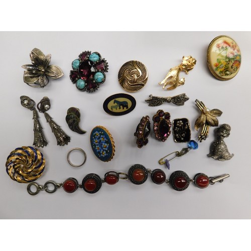 103 - Antique & Vintage - jewellery including silver