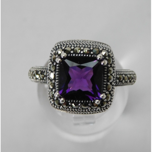 100 - Silver - amethyst & marcasite set ring