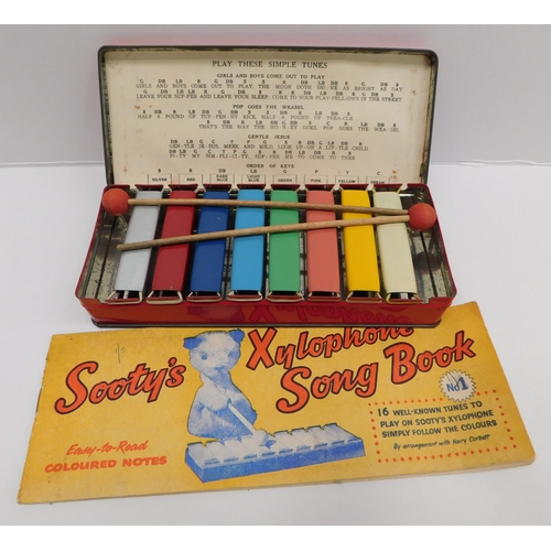 20 - 1960s - Sooty xylophone & song book