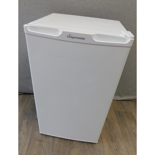 532 - Fridgemaster undercounter fridge w/o