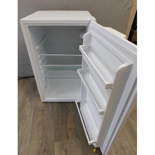 532 - Fridgemaster undercounter fridge w/o