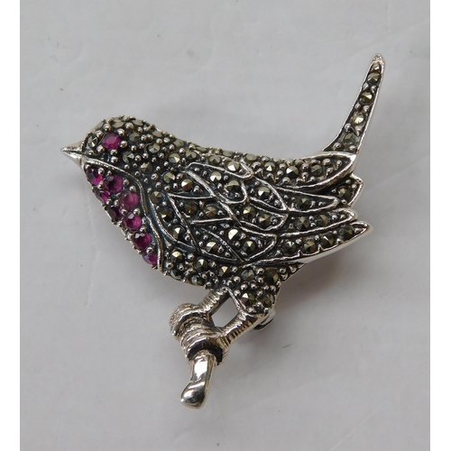 125 - Silver & marcasite set - bird/robin brooch