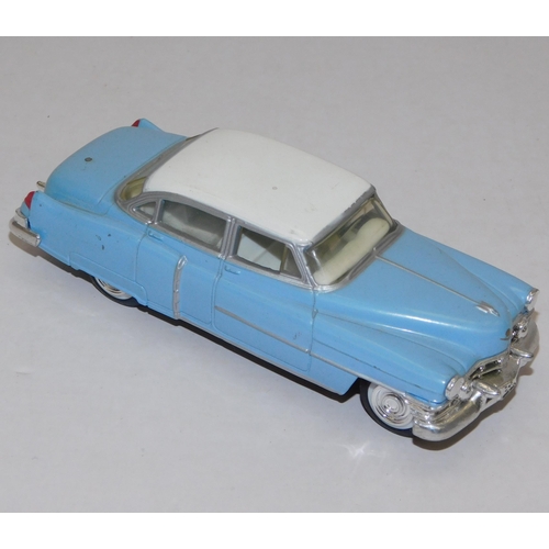 144 - ERTL - die cast 1952 Cadillac model