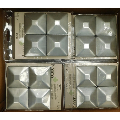 517 - 40 Packs of 4 Blooma Trave galvanised fence caps approx. 7cm x 7cm