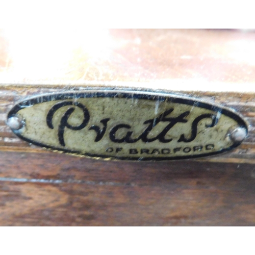 648 - Vintage 'Pratts' bureau