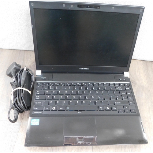 729 - Toshiba laptop W/O - description as per 2nd pic