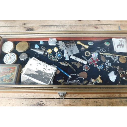 88 - Table top - display cabinet & contents - including brooches/compacts & medals