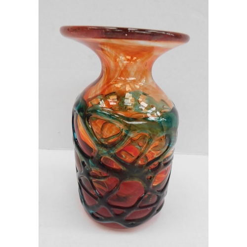 252 - Coloured glass vase - 5