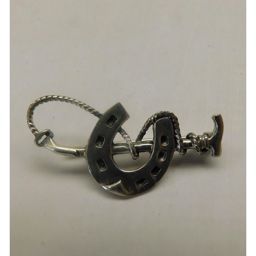 125 - Silver - horseshoe & riding crop brooch