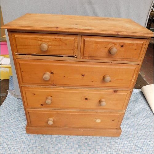 575 - Pine 2 over 3 chest of drawers...