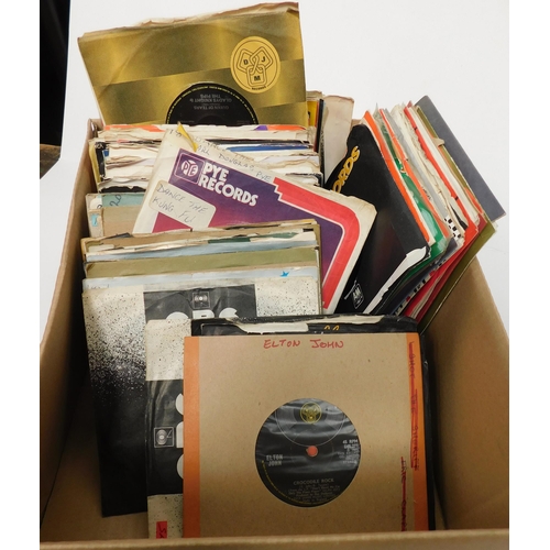 6 - Approximately 150 - mixed singles - including 1970s & 80s era artists