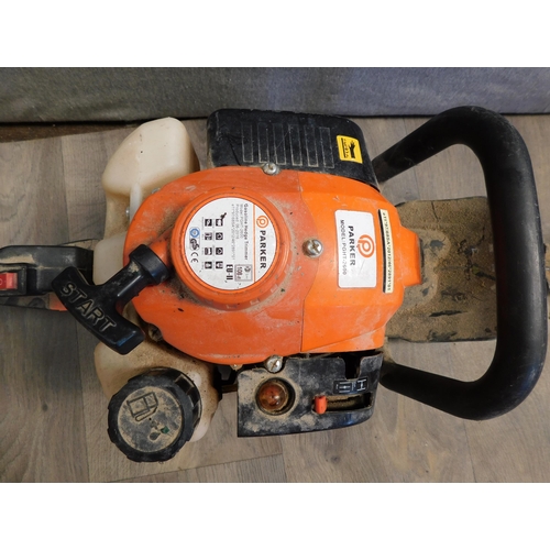 515 - Parker petrol hedge cutter - model PGHT-2600 W/O