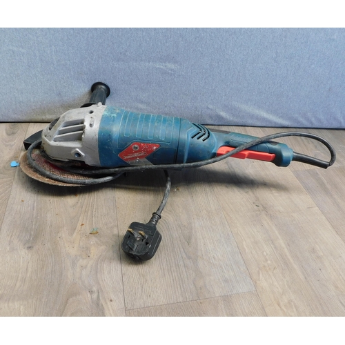 517 - Silverline 2400W angle grinder - unchecked