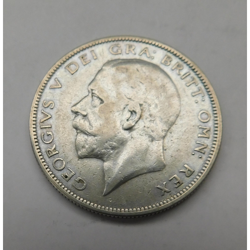 126 - 1930 dated - George V era - silver Half Crown coin